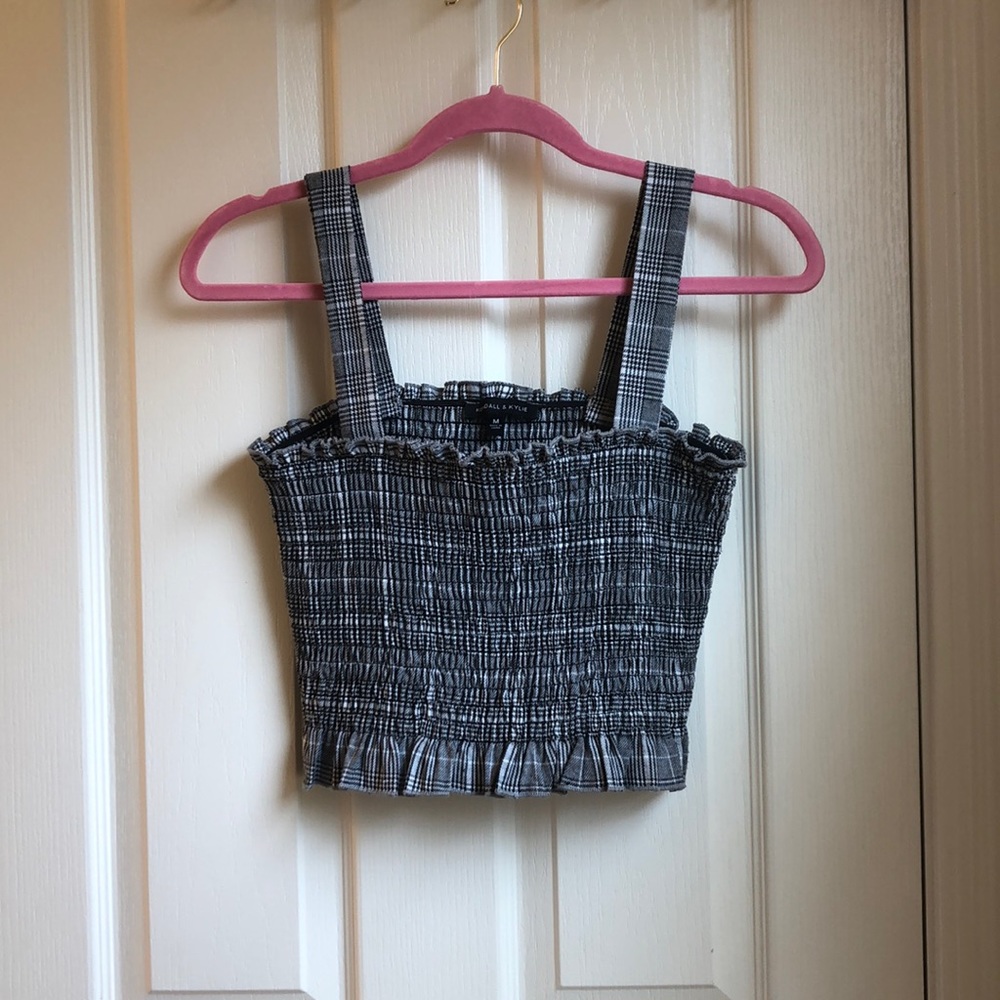Kendall & Kylie crop top